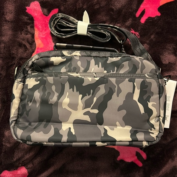 BNWT LUG Scoop (camo midnight) - Picture 2 of 4